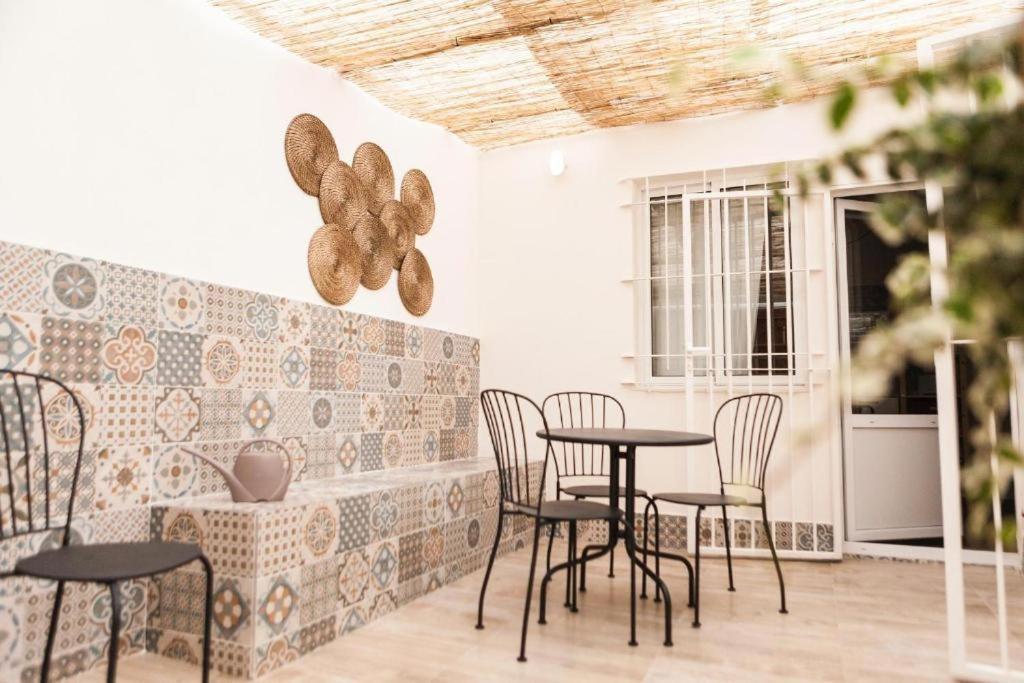 Marxalenes Apartments Valencia Exterior photo